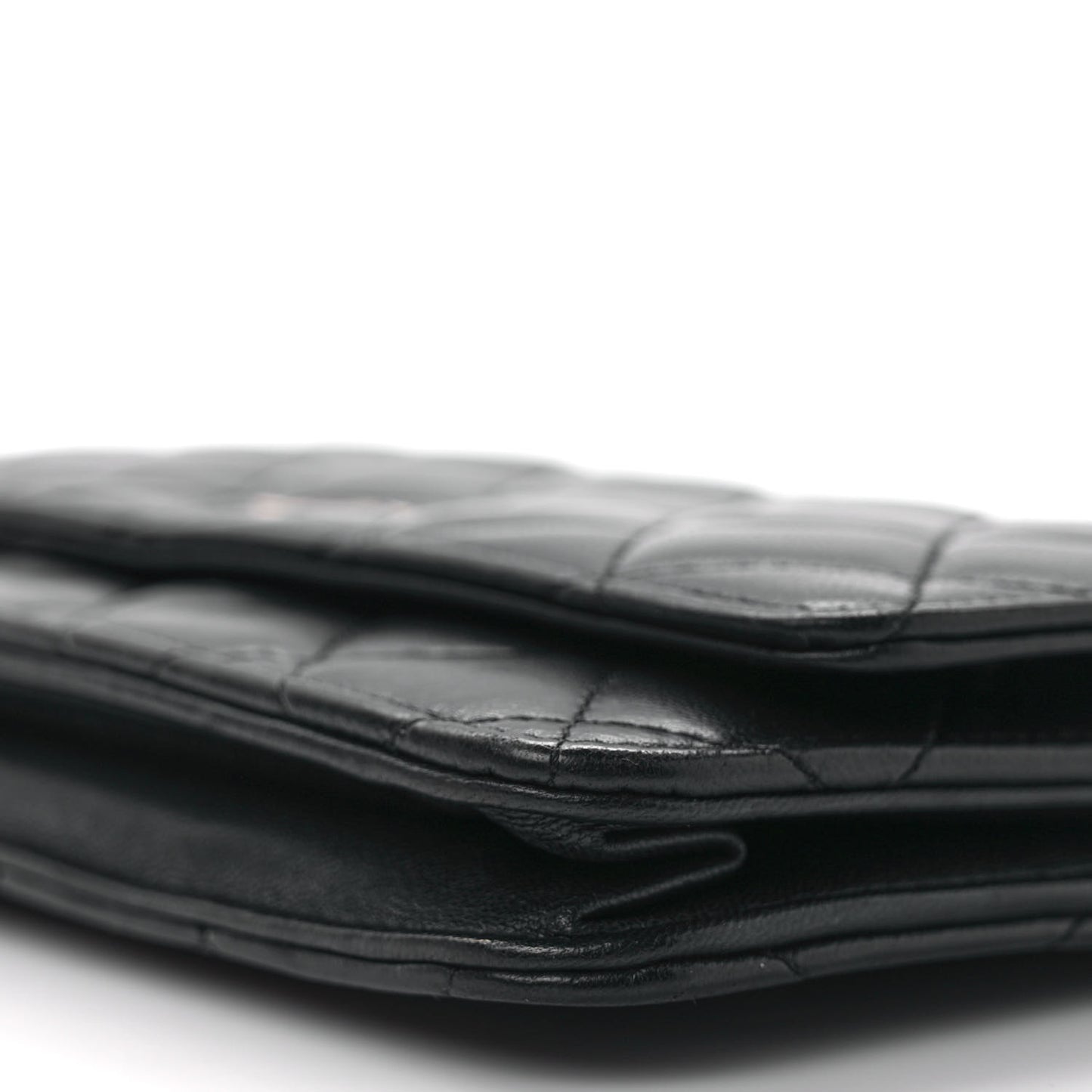 Lambskin Quilted Wallet On Chain WOC Black