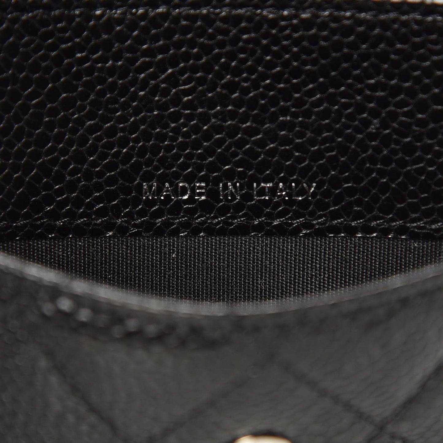 Caviar Quilted Medium Boy Flap Wallet Black