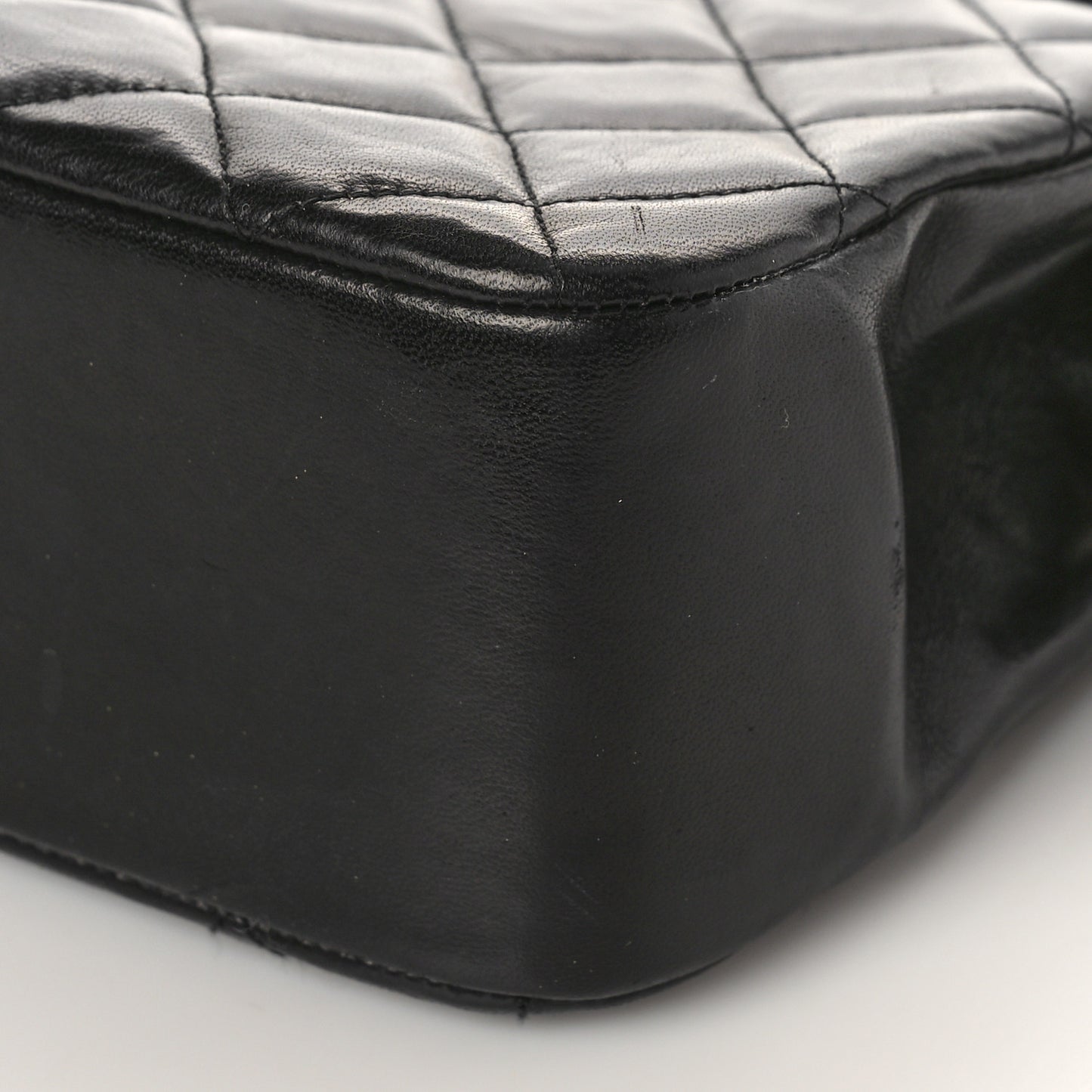 Lambskin Quilted Shoulder Bag Black