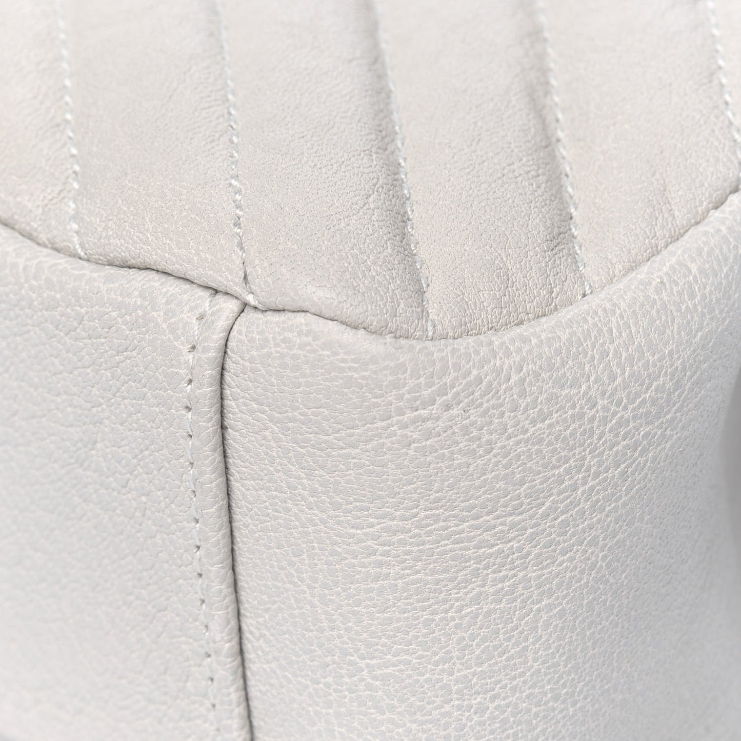 Sheepskin Matelasse Chevron Monogram Medium College Bag Crema Soft