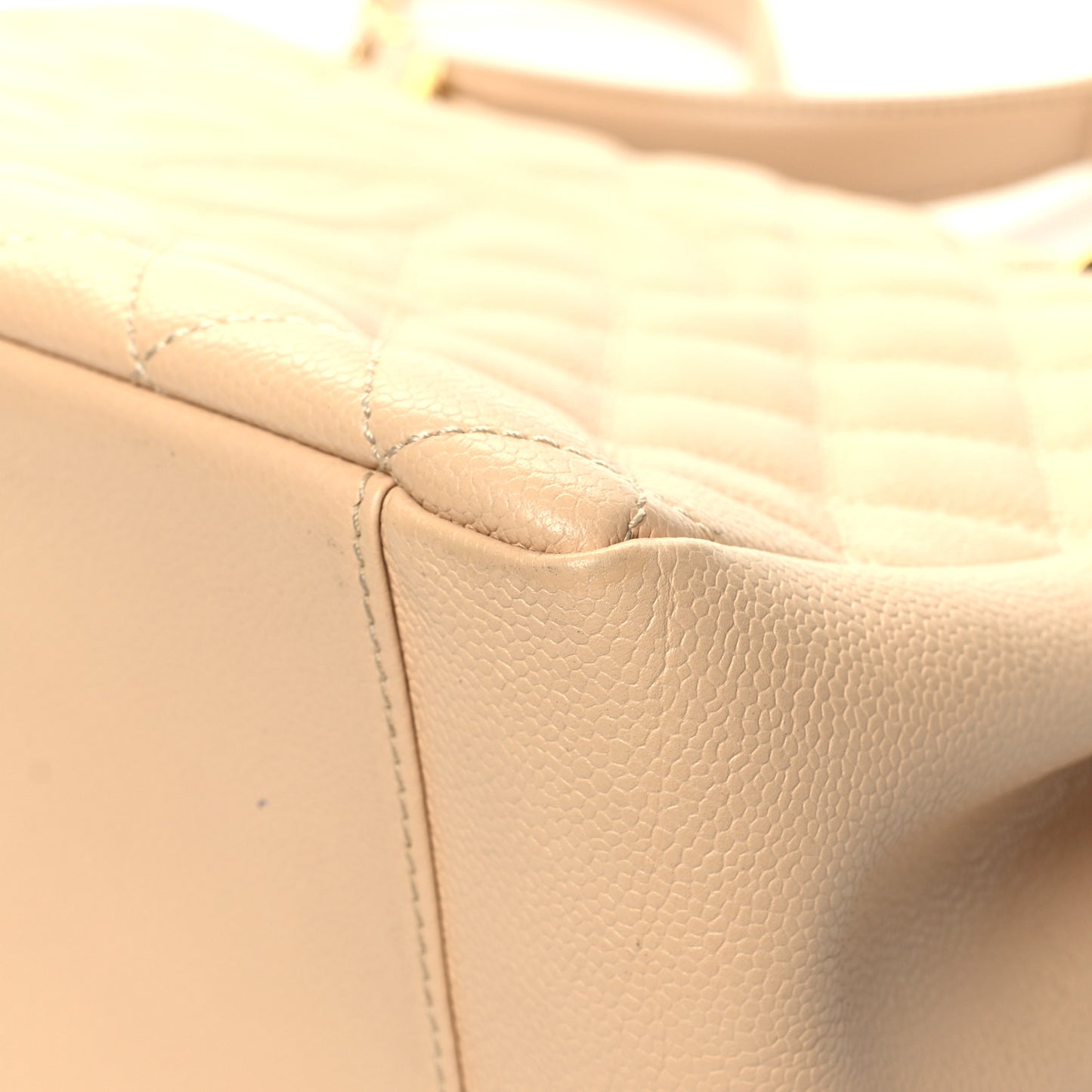 Caviar Quilted Grand Shopping Tote GST Beige Clair