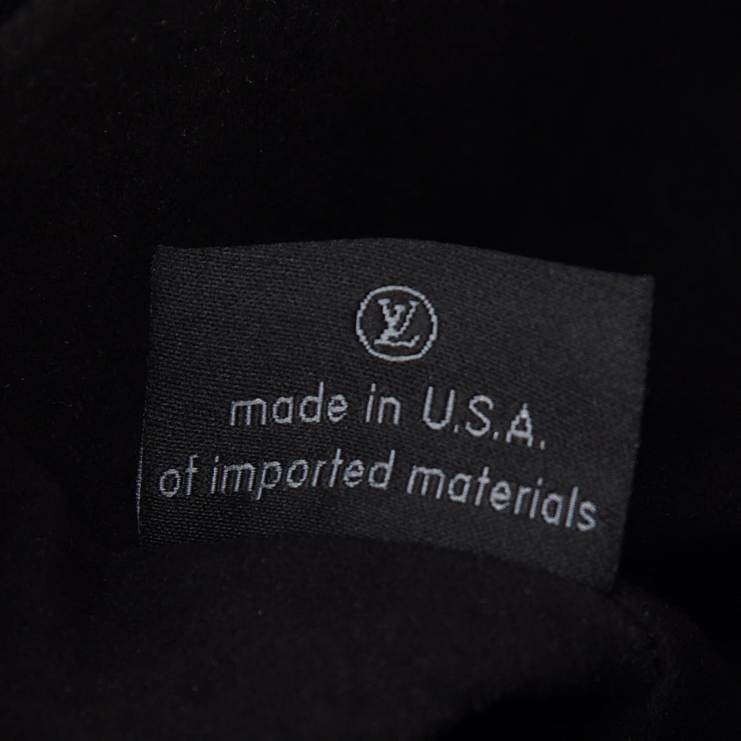Reverse Monogram Pochette Metis