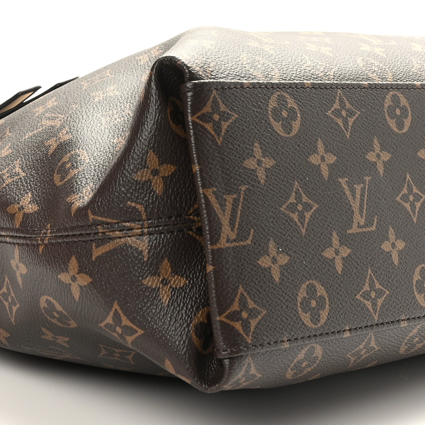 Monogram Tuileries Hobo Sesame Peach