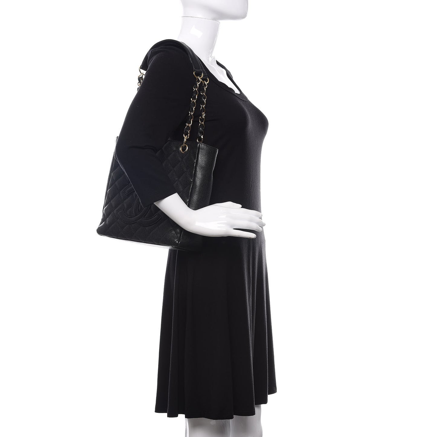 Caviar Quilted Petit Shopping Tote PST Black
