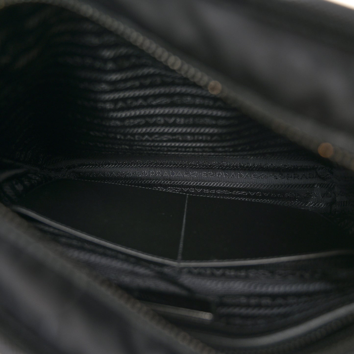 Tessuto Nylon Messenger Bag Black