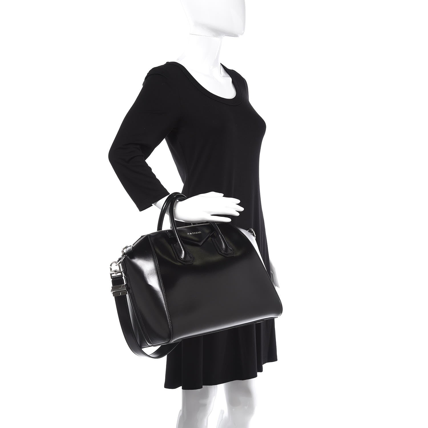 Givenchy Shiny Lord Calfskin Medium Antigona Black 3 of 8