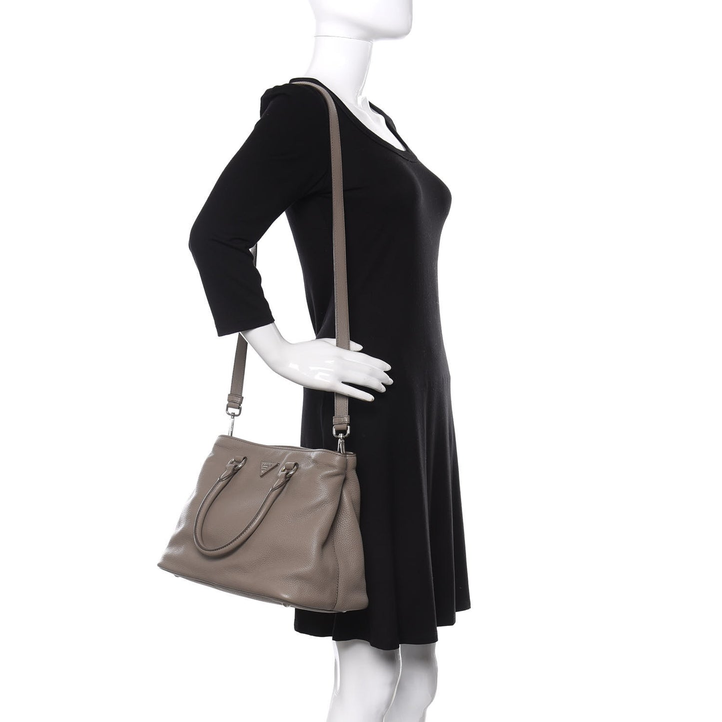 Vitello Phenix Tote Argilla