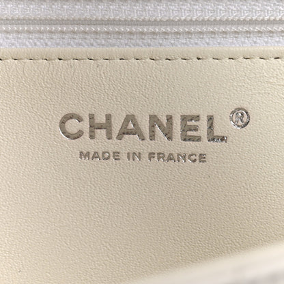 Chanel Lambskin Quilted Flap Clutch White 6 of 9