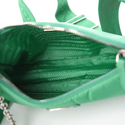 Prada Nylon Re-Edition 2005 Shoulder Bag Menta 5 of 9