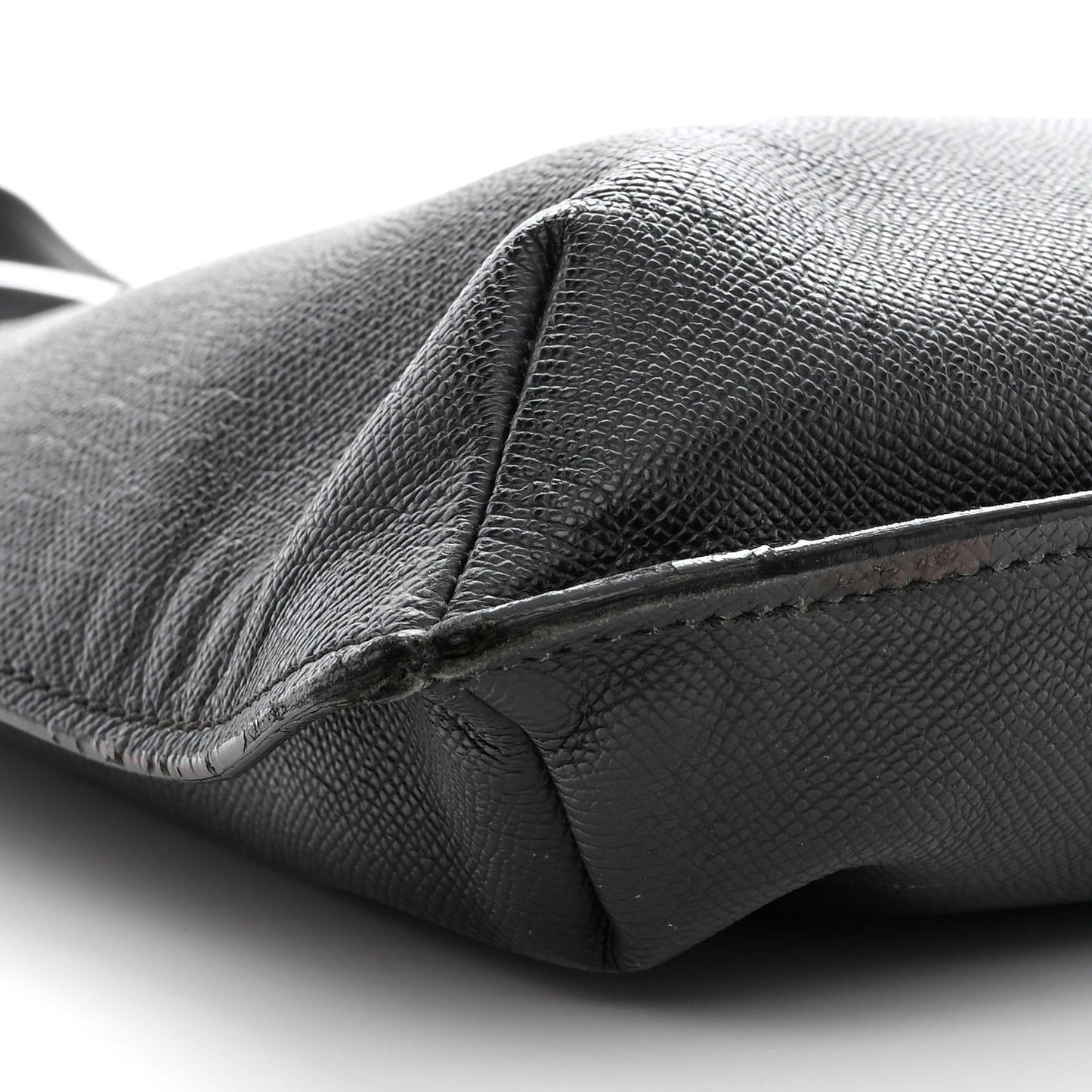 Caviar Tote Black