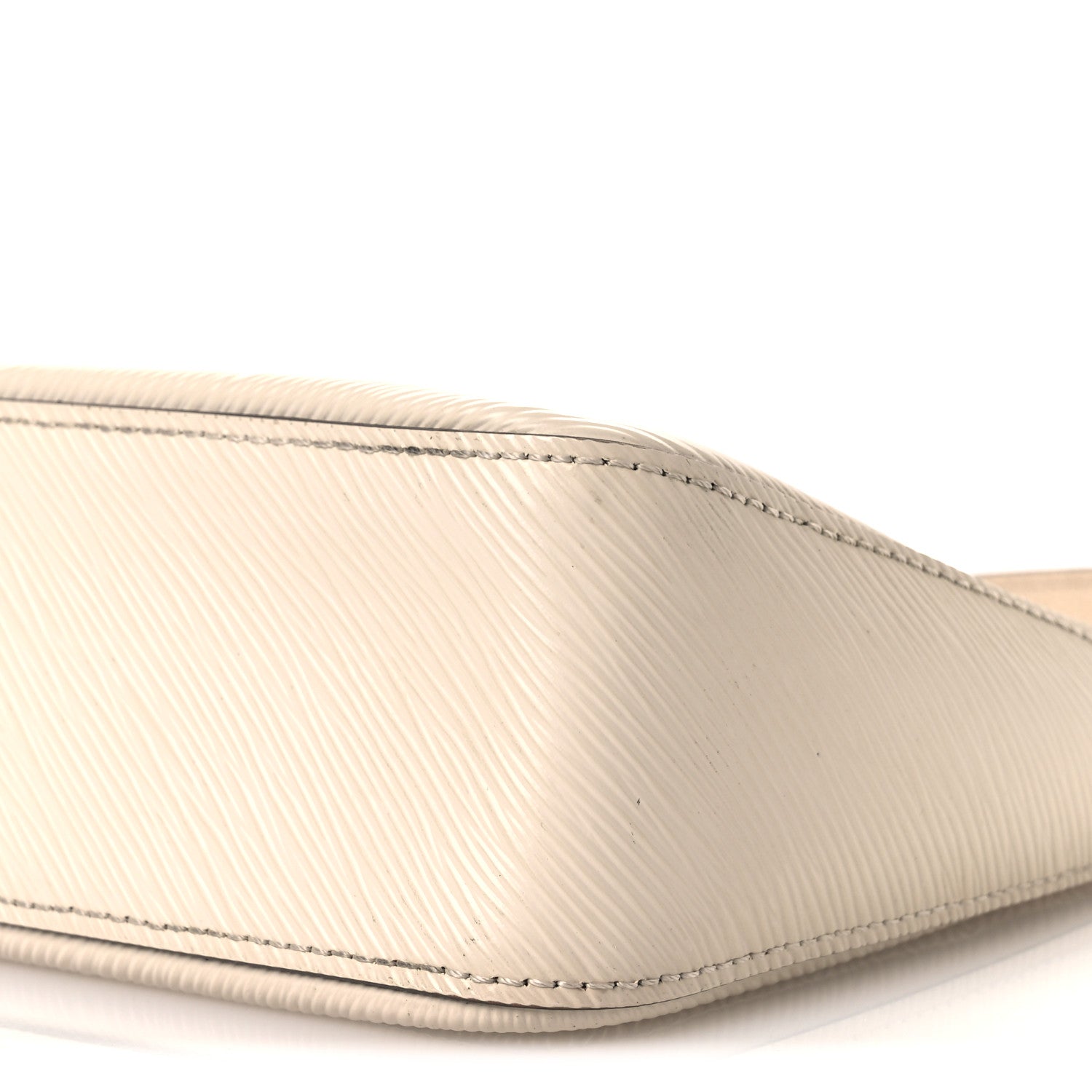Louis Vuitton Epi Marelle Quartz 10 of 14