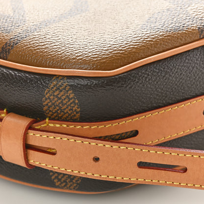 Louis Vuitton Reverse Monogram Giant Boite Chapeau Souple 9 of 10