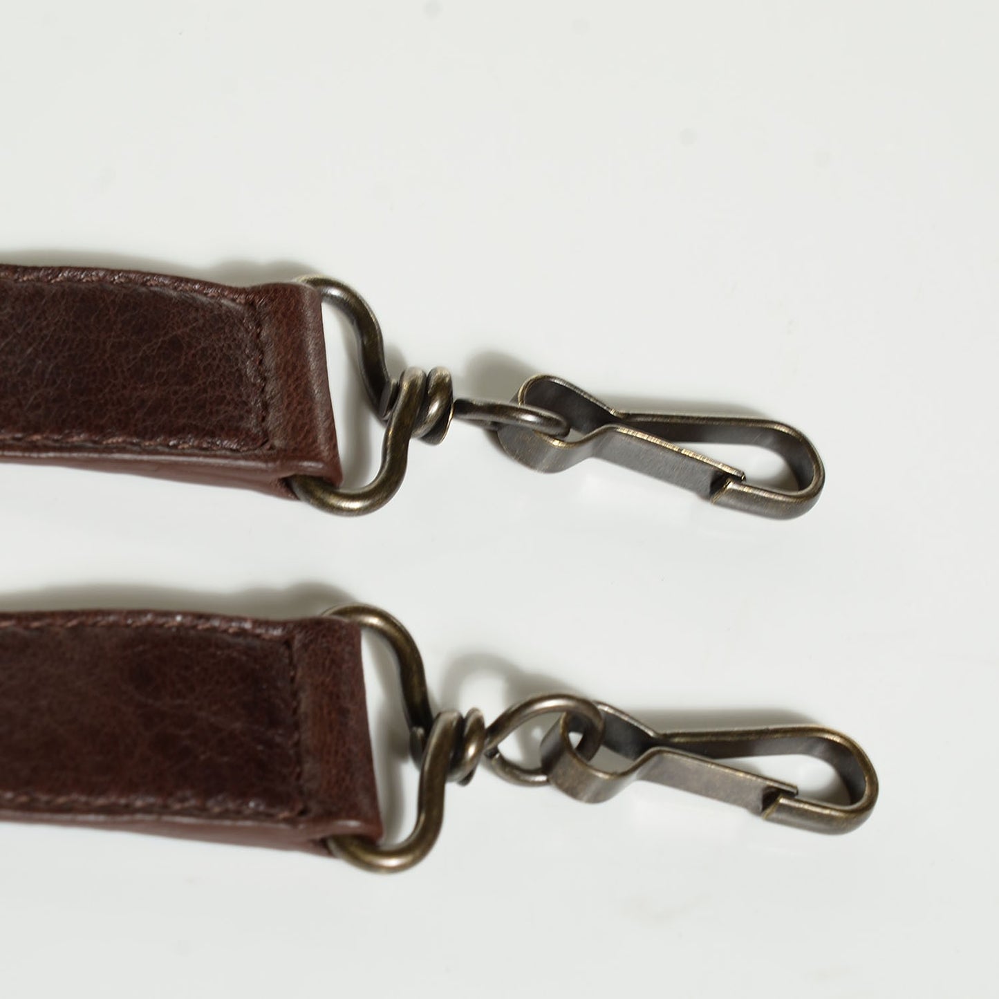 Agneau Classic Hardware Part Time Cigare Fonce