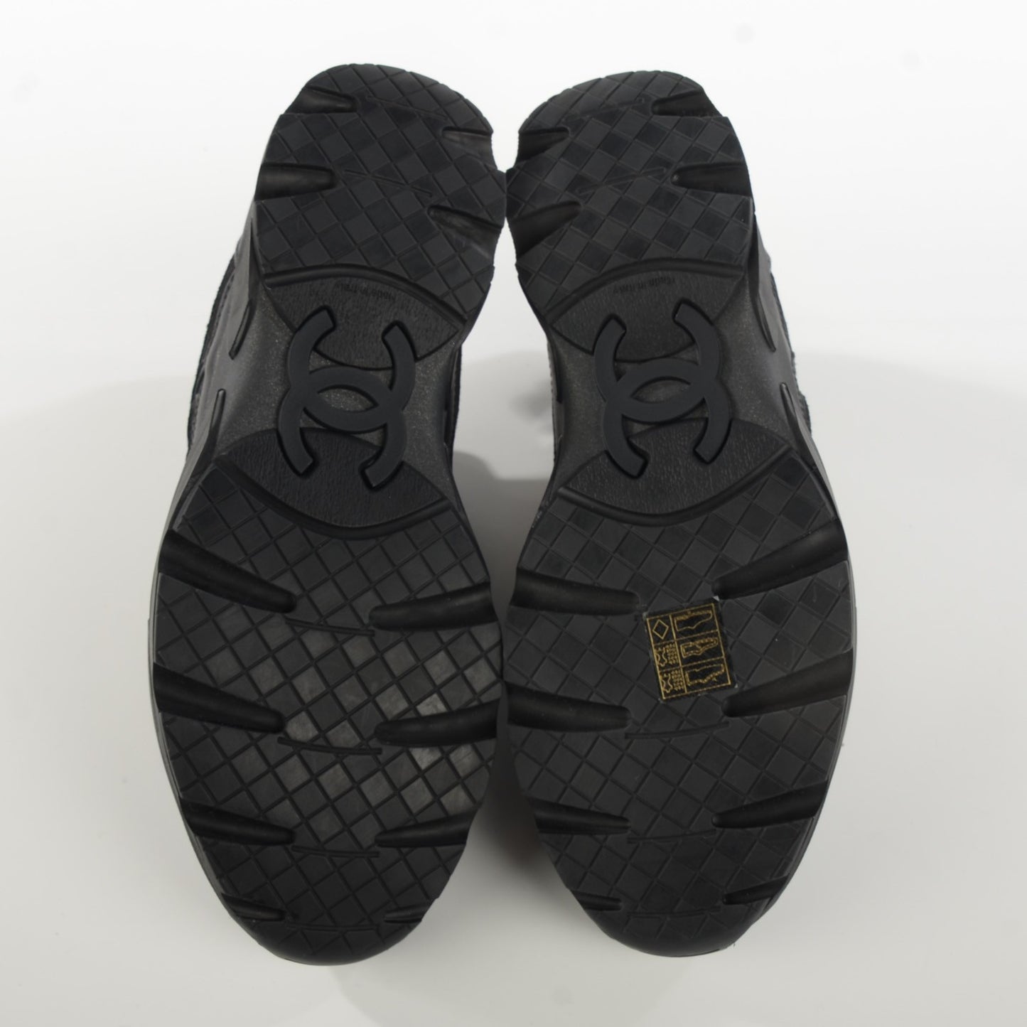 Suede Calfskin CC Sneakers 36 Black