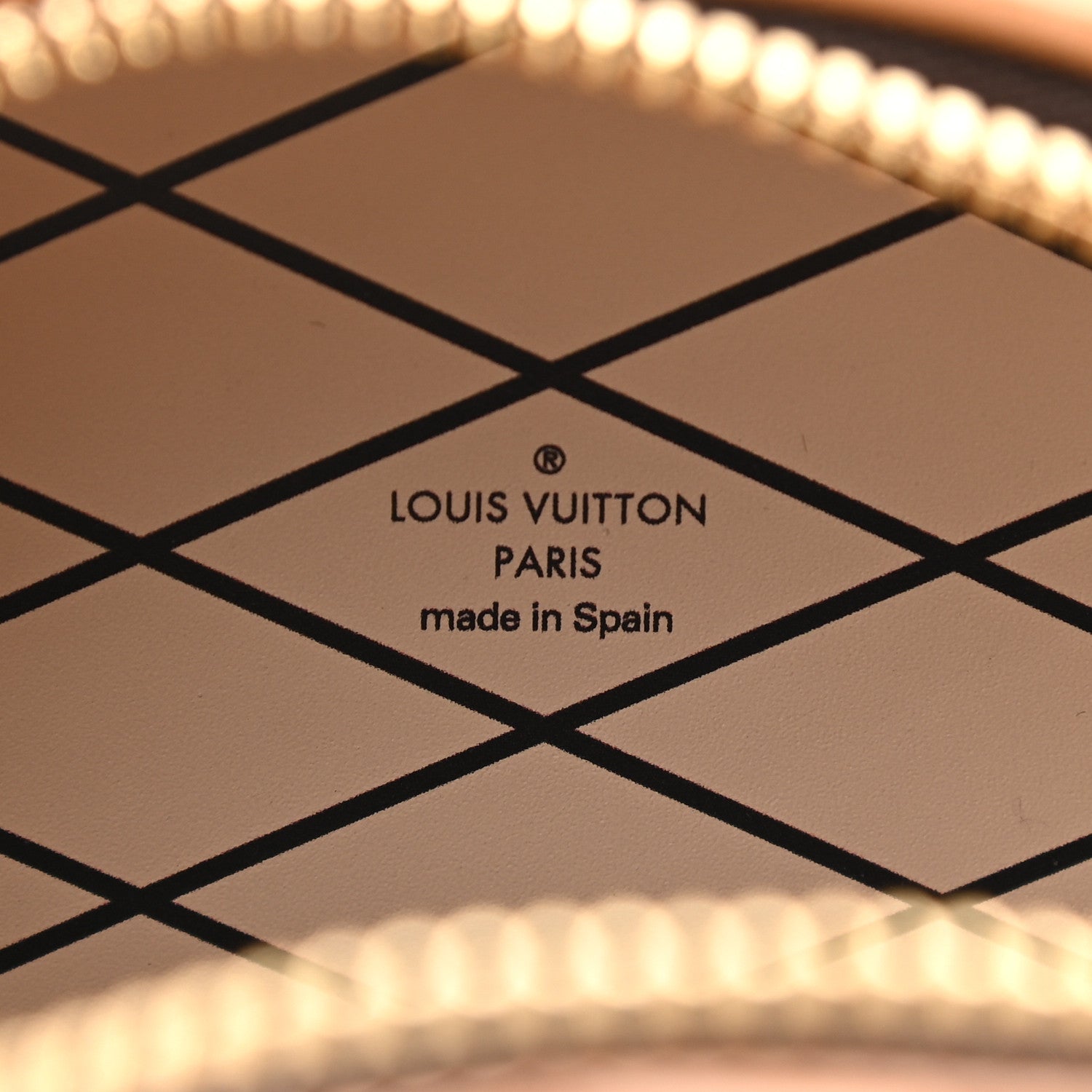 Louis Vuitton Monogram Mini Boite Chapeau 5 of 7