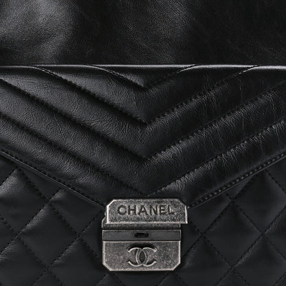 Chanel Aged Calfskin Quilted Mad About Quilting Hobo Black 8 of 9