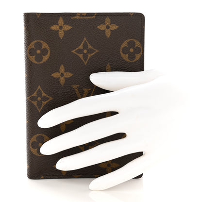 Louis Vuitton Monogram Small Ring Agenda Cover 2 of 7