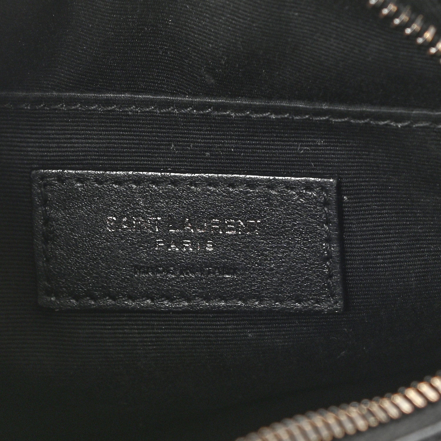 Saint Laurent Calfskin Matelasse Chevron Round Vinyle Camera Bag Black 6 of 8