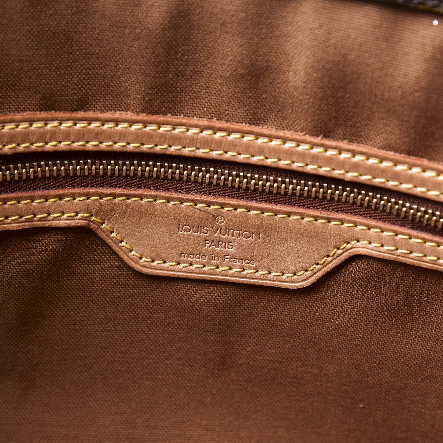 Louis Vuitton Monogram Cabas Mezzo 7 of 8