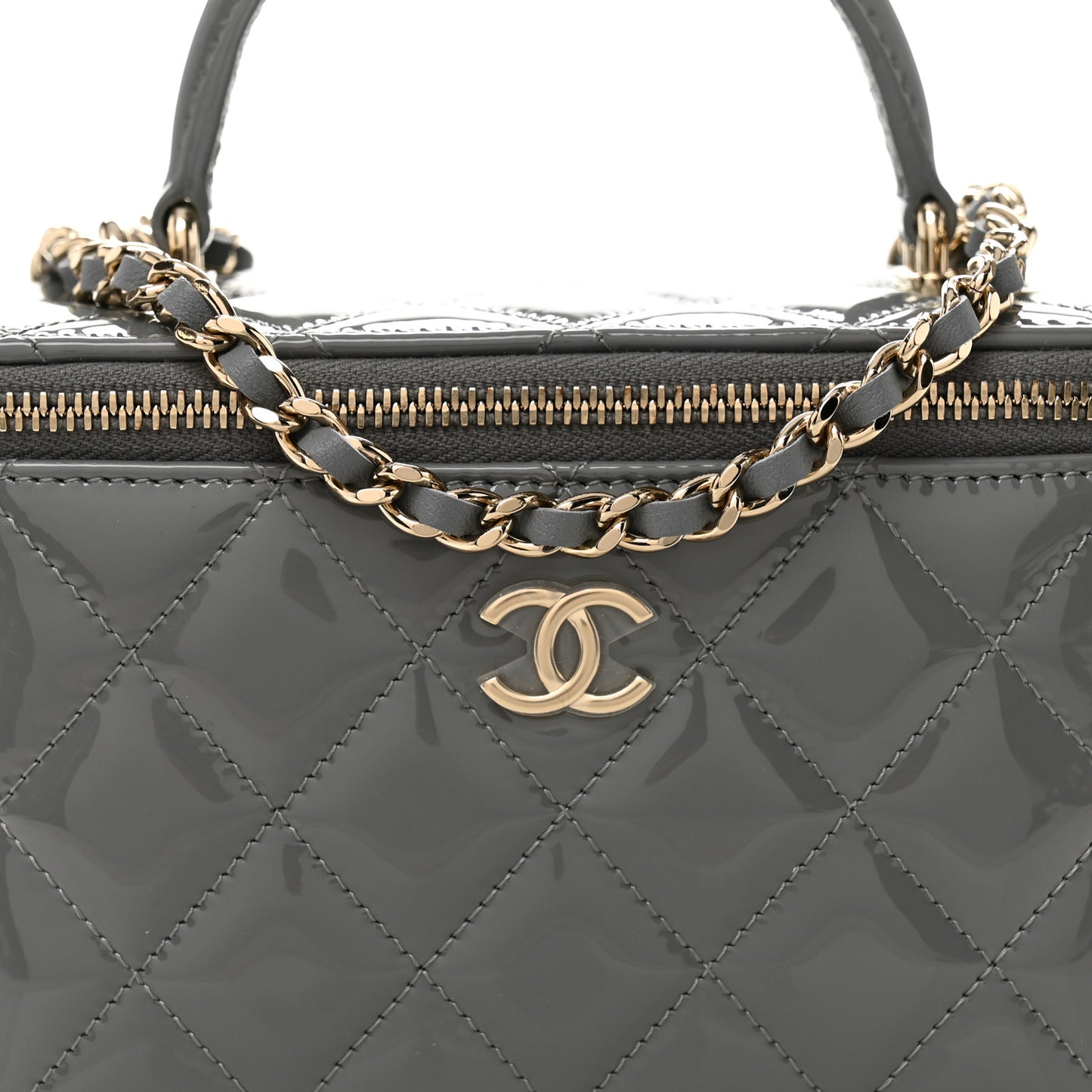 Patent Quilted Quilted Small Top Handle Vanity Case With Chain Grey