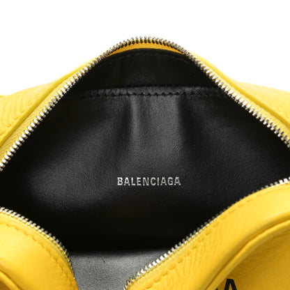 Balenciaga Smooth Calfskin Logo XS Everyday Camera Bag Jaune Soleil Black 6 of 10