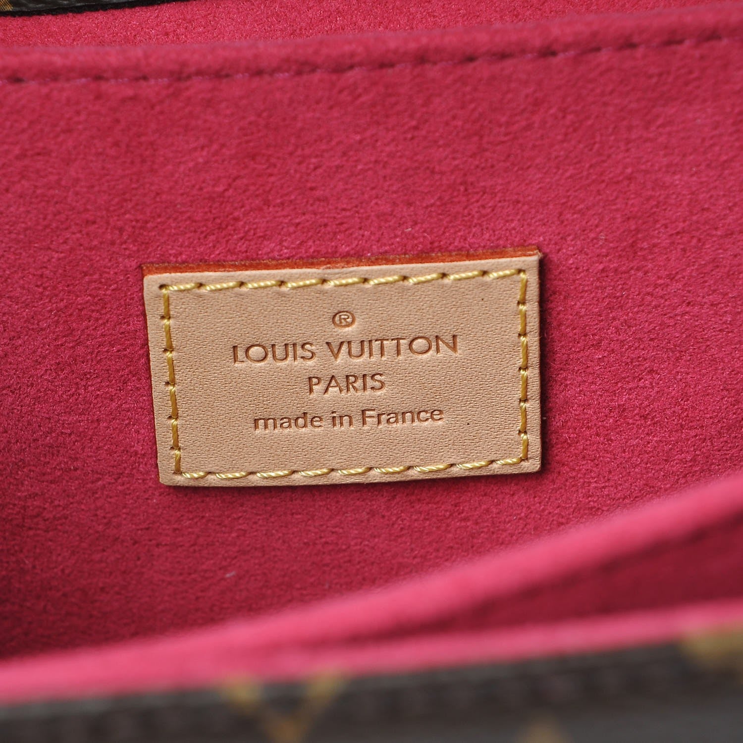 Louis Vuitton Monogram Patches Pochette Metis 6 of 8