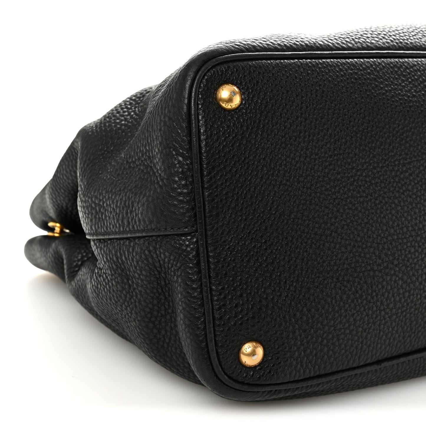 Vitello Daino Tote Black