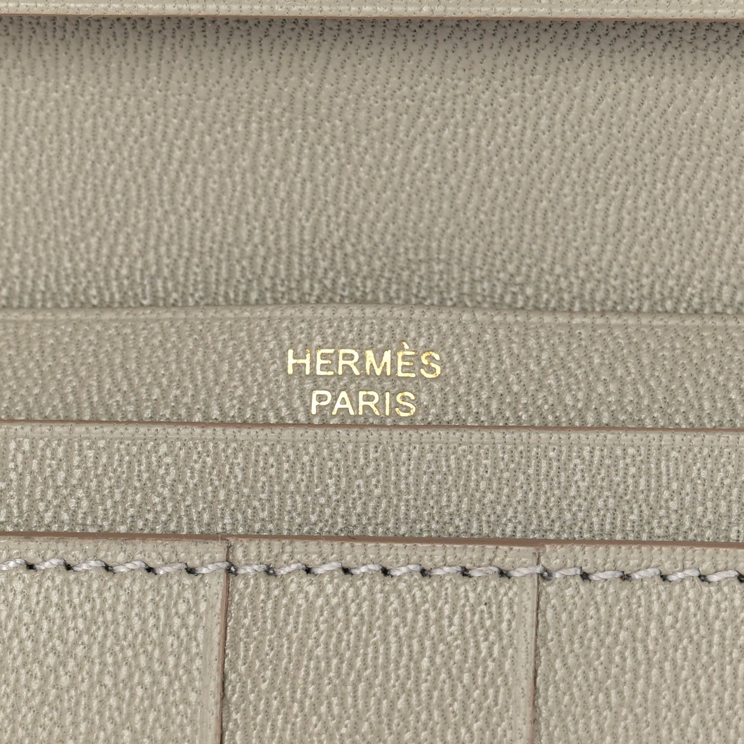 Matte Alligator Bearn Gusset Wallet Gris Perle
