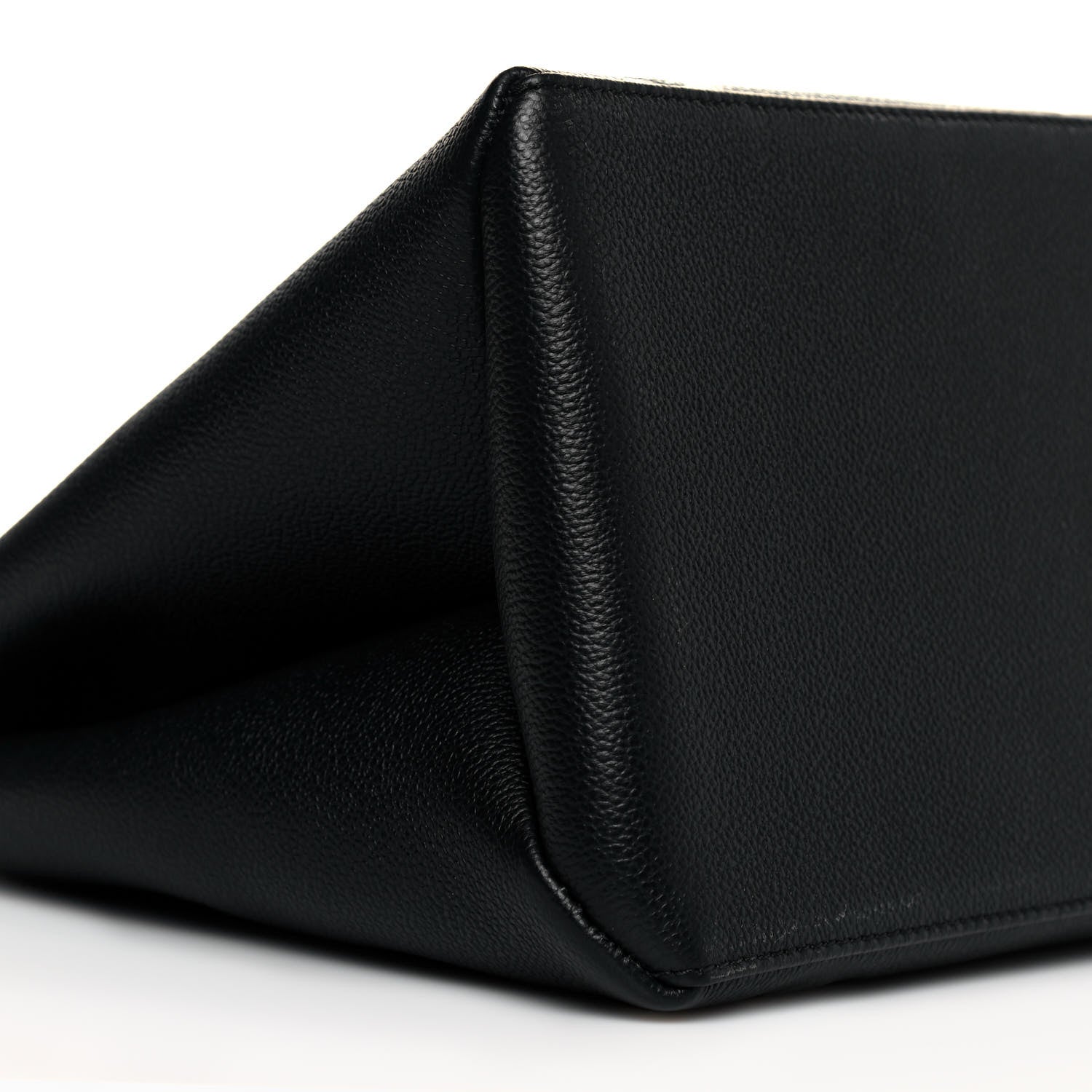 Louis Vuitton Empreinte Monogram Giant Grand Palais Black 7 of 8