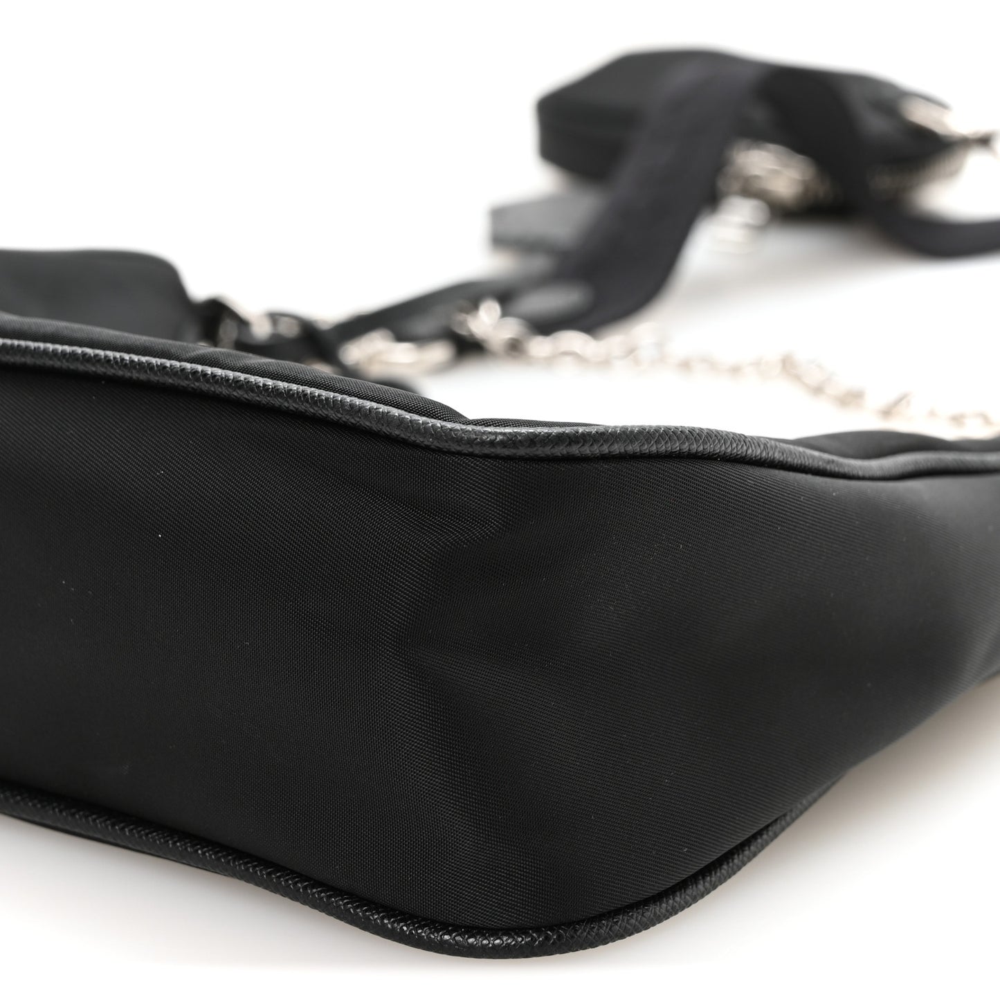 Re-Nylon Saffiano Re-Edition 2005 Shoulder Bag Black