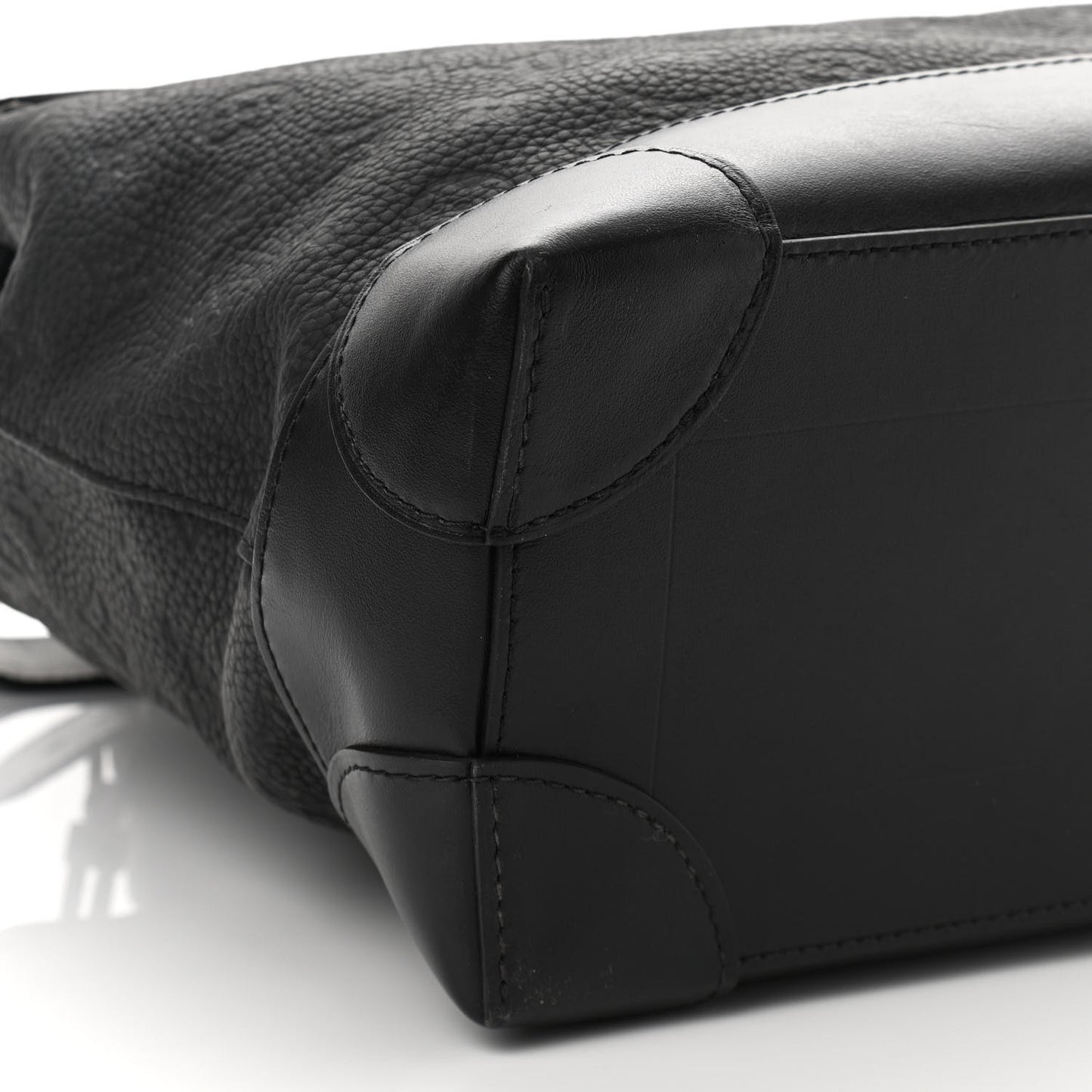 Taurillon Monogram Steamer PM Black