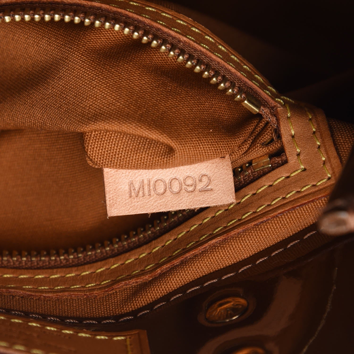 Louis Vuitton Vernis Reade PM Bronze 7 of 11