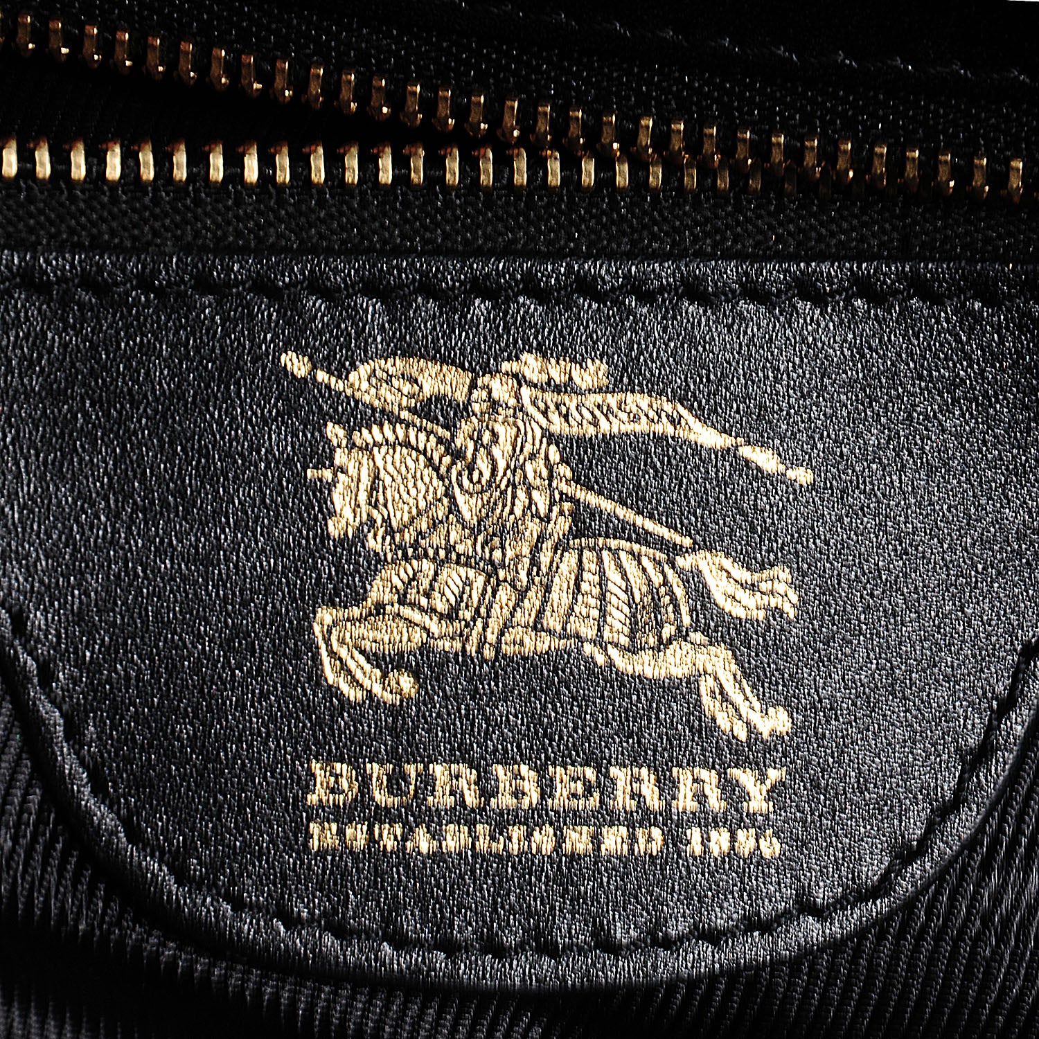 Burberry Quilted Calfskin Large Manor Tote Black 7 of 11
