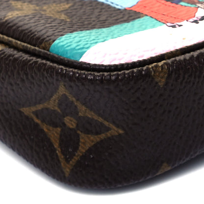 Louis Vuitton Monogram 2016 Christmas Animation Mini Pochette Accessories Rose Ballerine 8 of 9