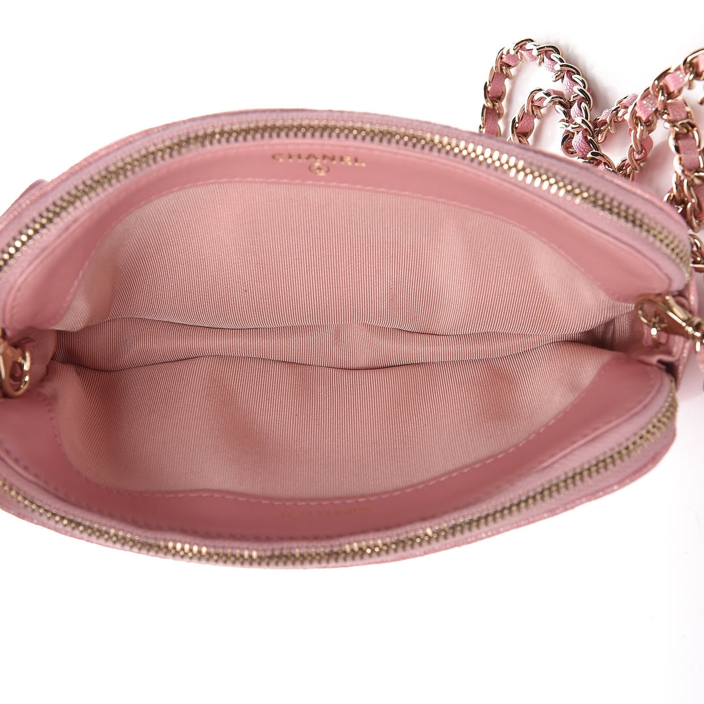 Iridescent Caviar Quilted Small Clutch With Chain Pink