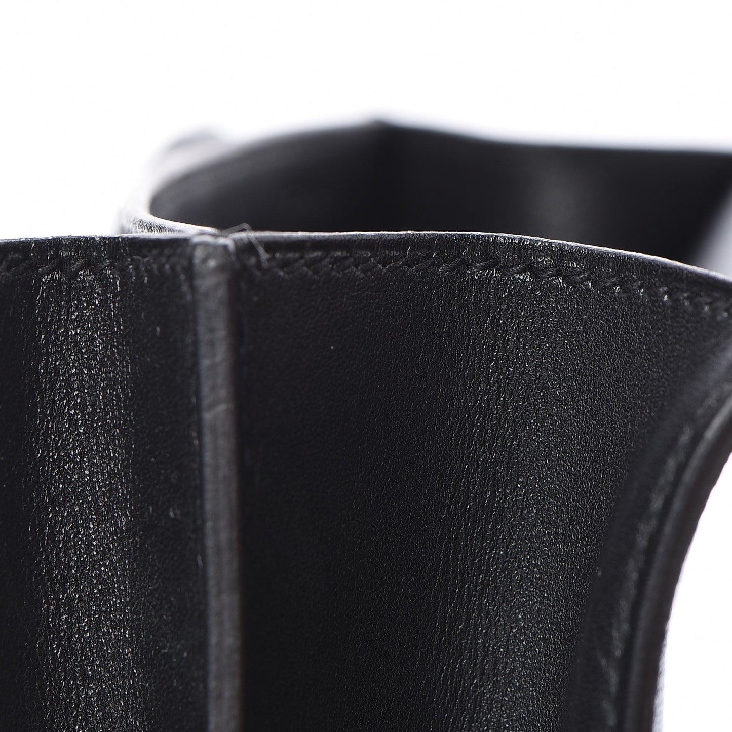 Tadelakt Constance 18 Black