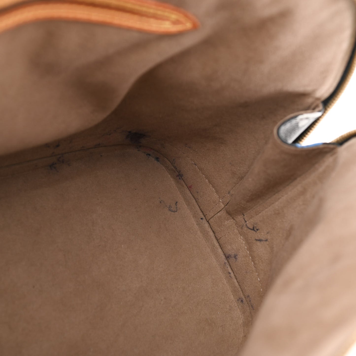 Monogram Multicolor Alma Black