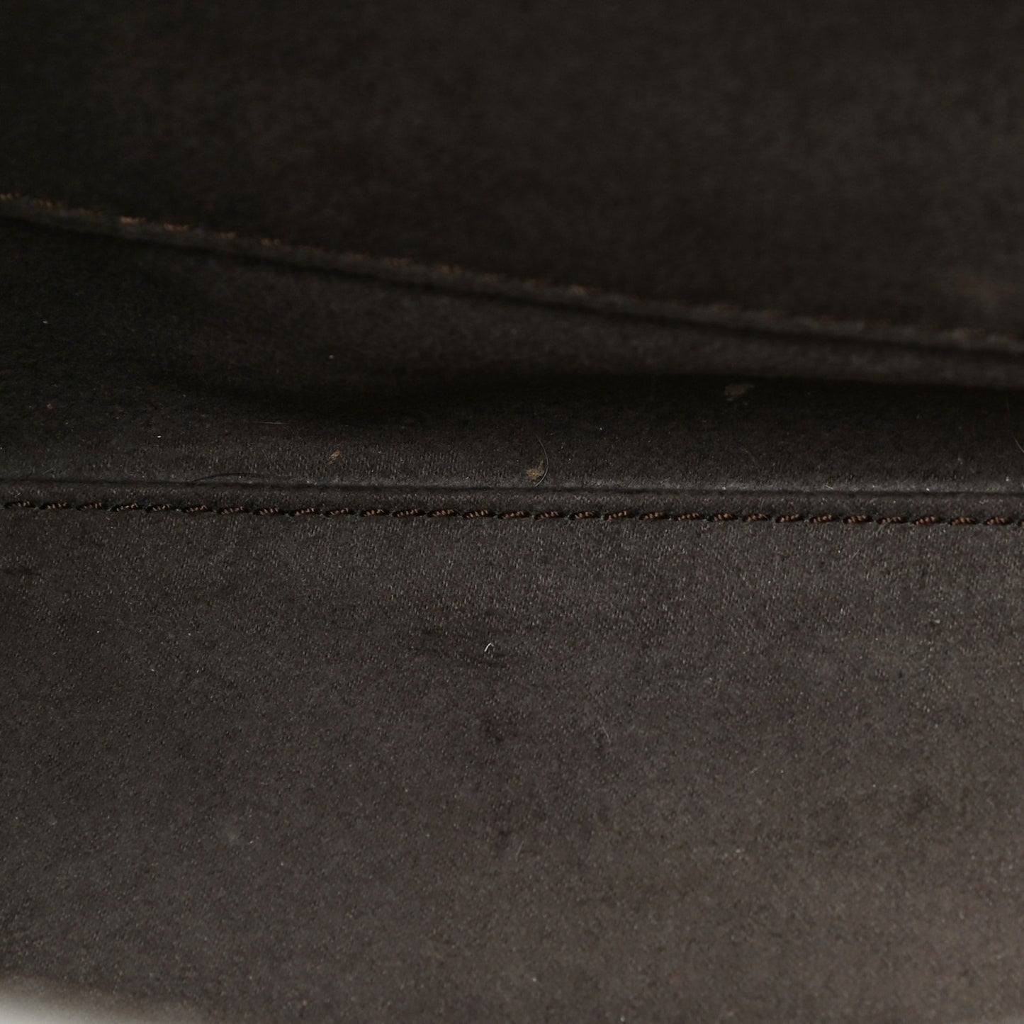 Drummed Calfskin Nano Luggage Souris