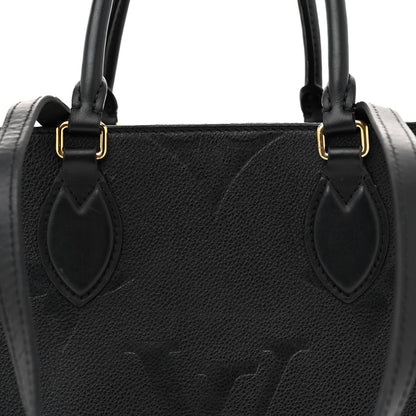 Louis Vuitton Empreinte Monogram Giant OnTheGo MM Black 7 of 13