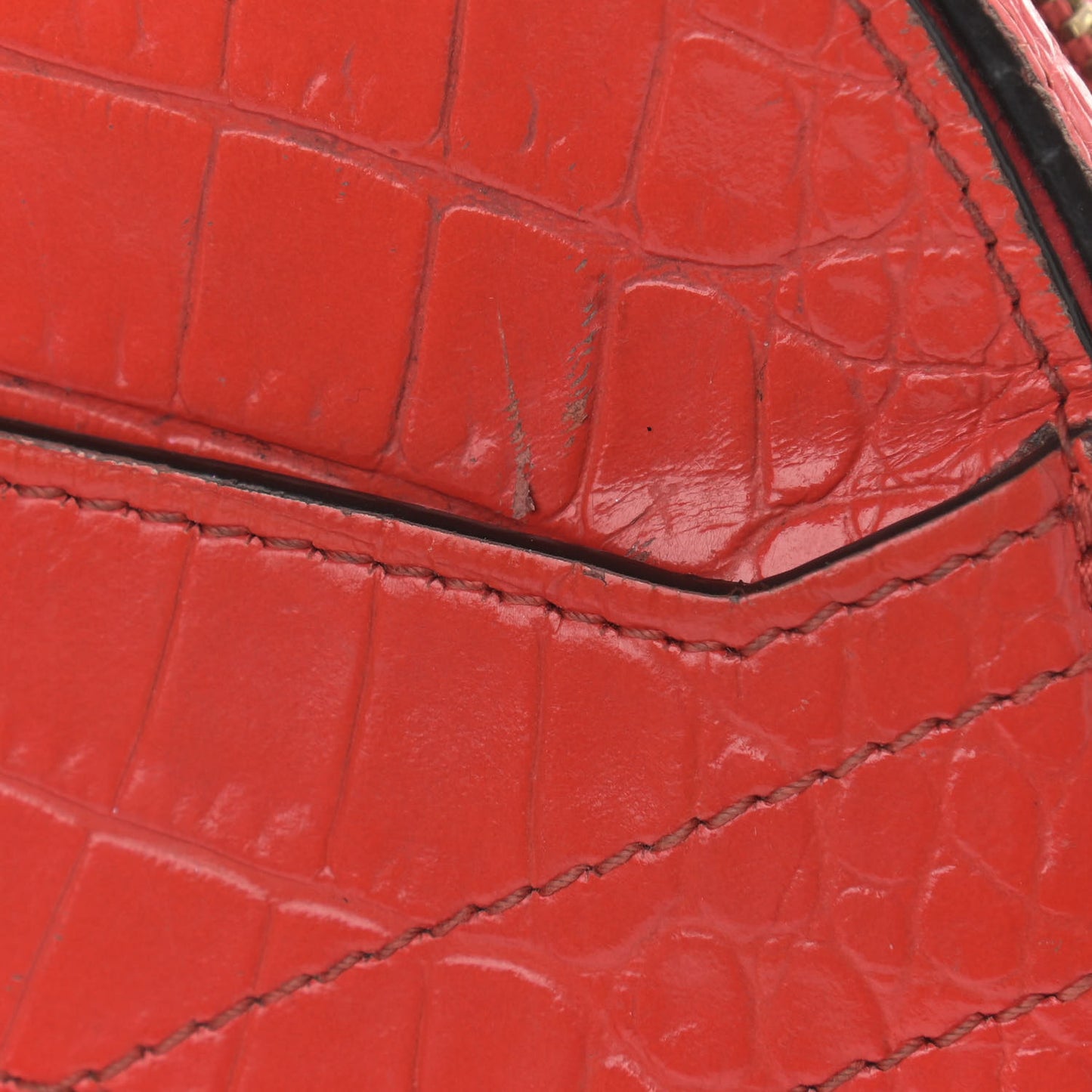 Calfskin Crocodile Embossed Eden Round Red