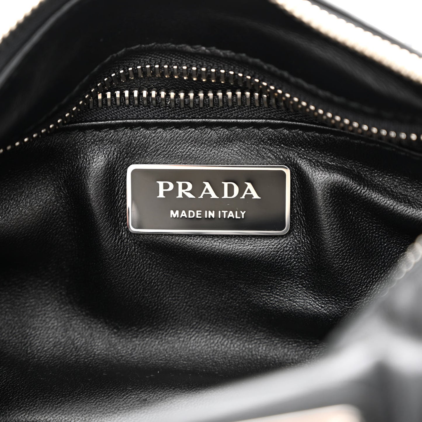 Nappa Antique Re-Edition 2002 Barrel Shoulder Bag Black