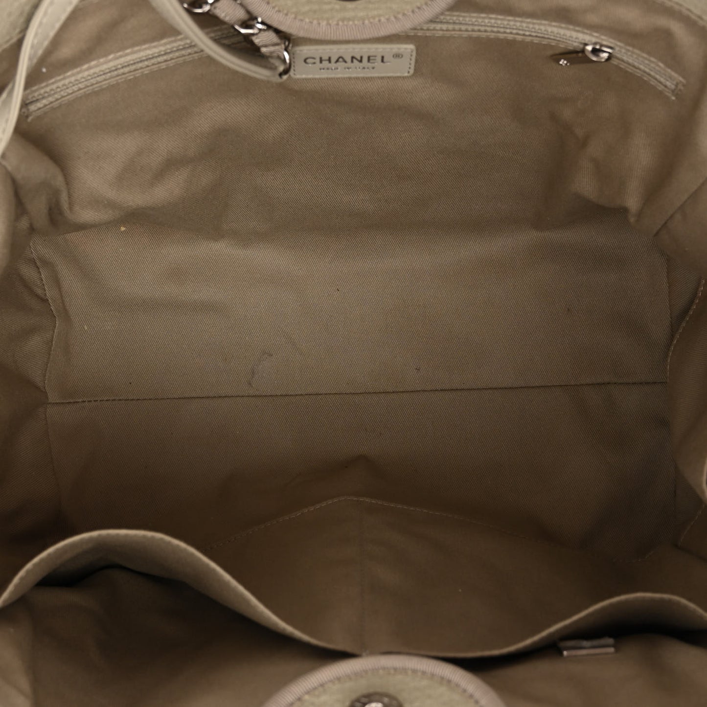 Mixed Fibers Medium Deauville Tote Grey