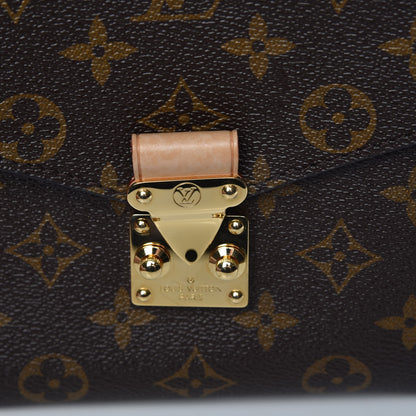 Louis Vuitton Monogram Pochette Metis 9 of 9