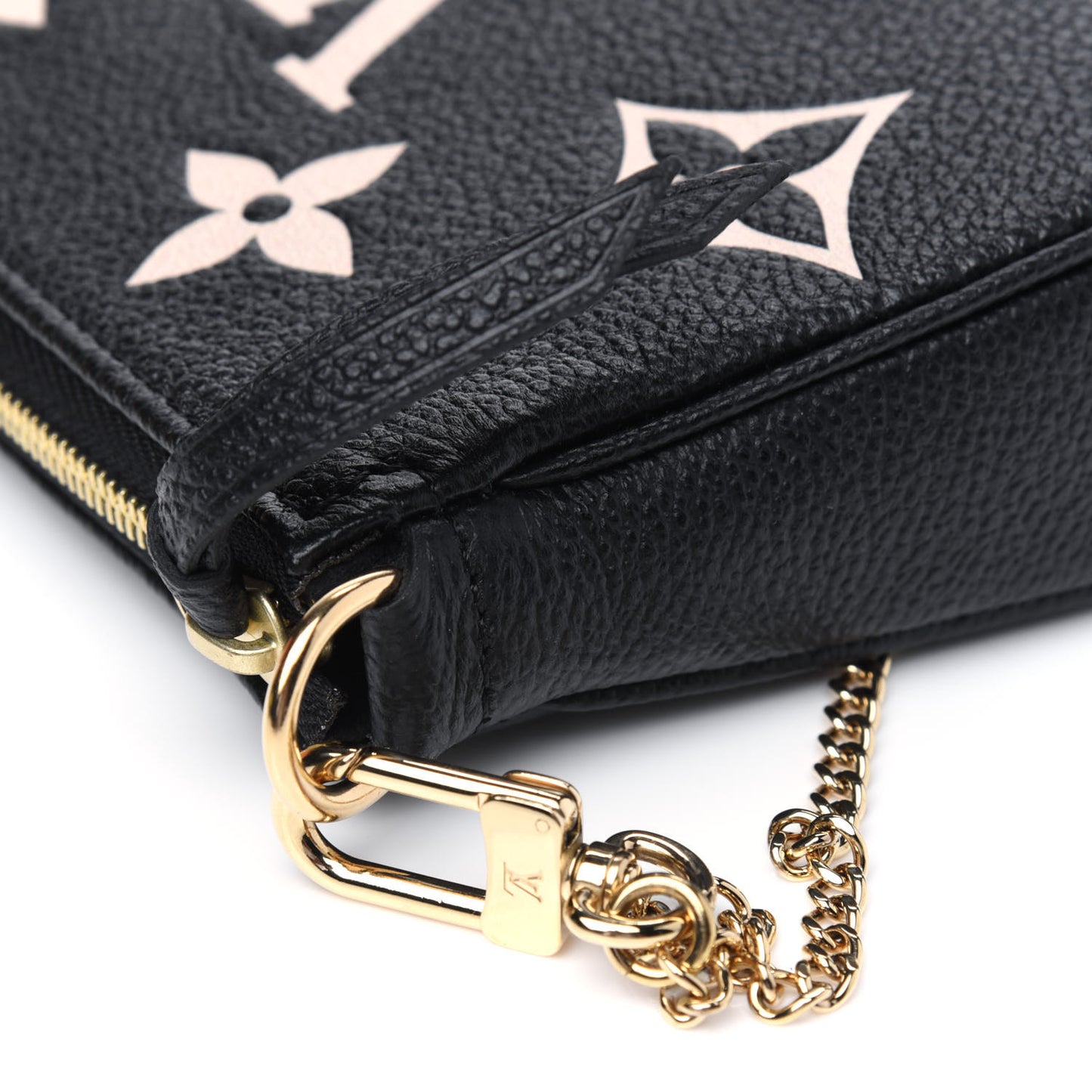 Empreinte Monogram Giant Mini Pochette Accessories Black