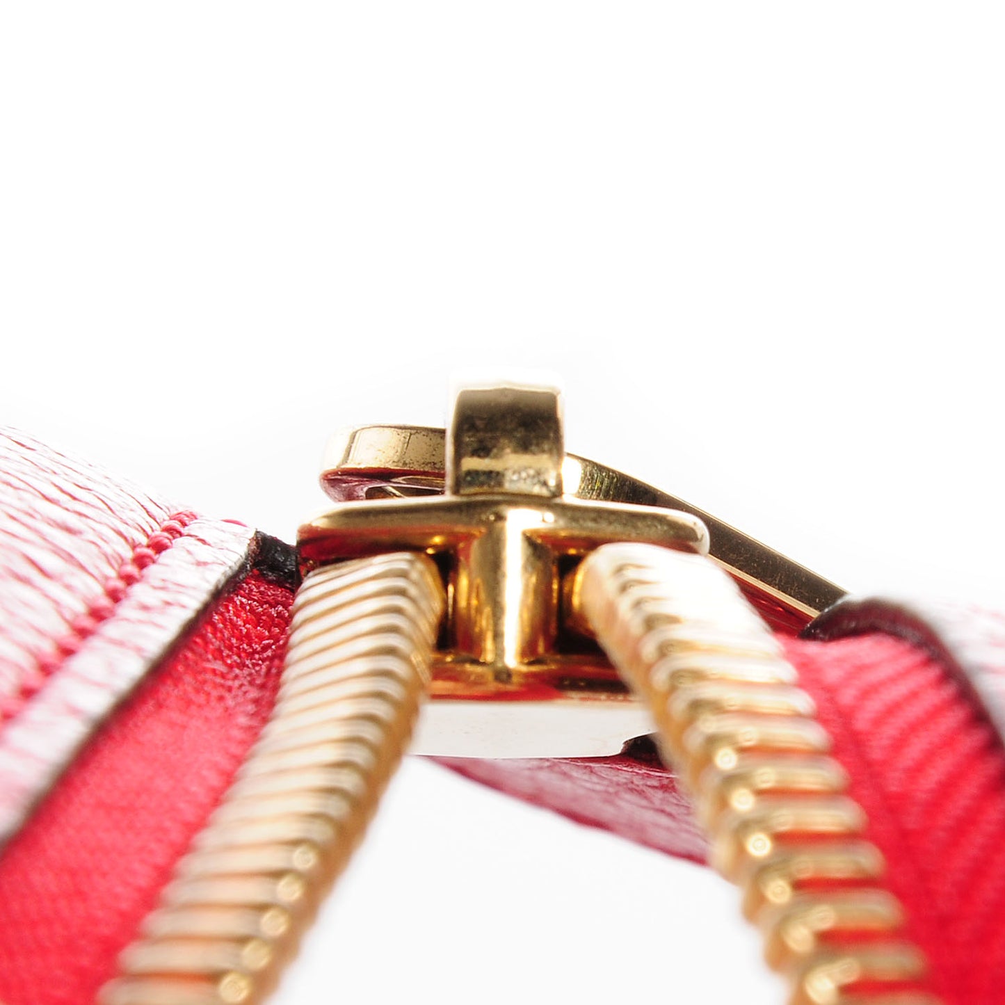 Drummed Calfskin Suede Medium Trapeze Coquelicot