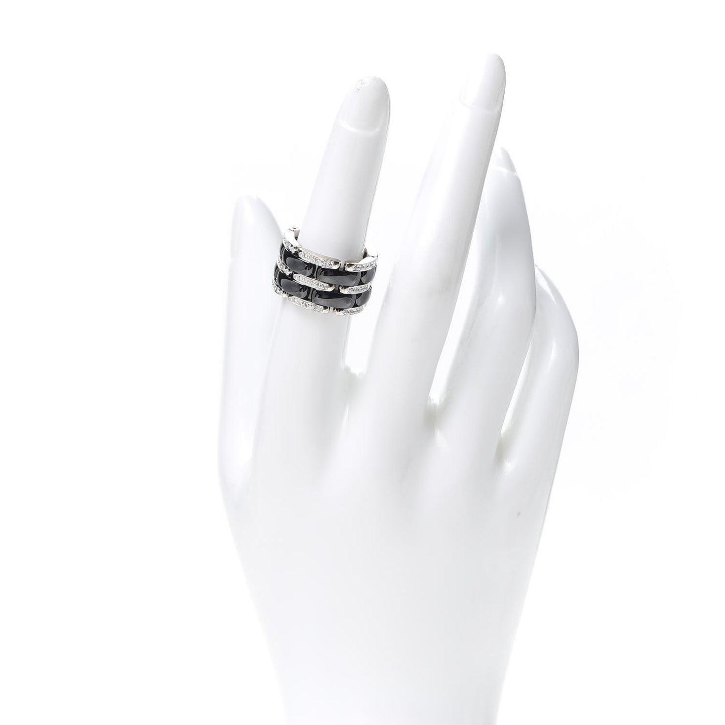 18K White Gold Ceramic Diamond Large Ultra Ring Black 52 6