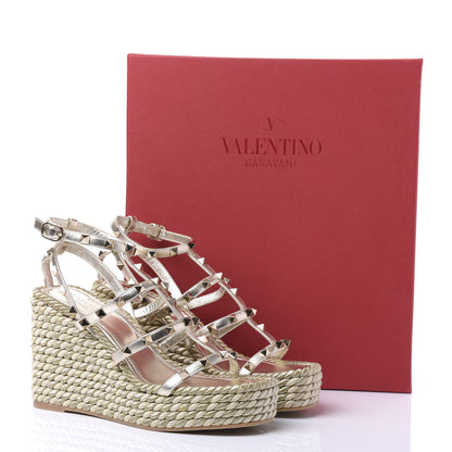 Valentino Garavani Metallic Nappa Rockstud Ankle Strap Torchon Espadrille Caged 25/95mm Wedge Sandals 38 Platino 8 of 8
