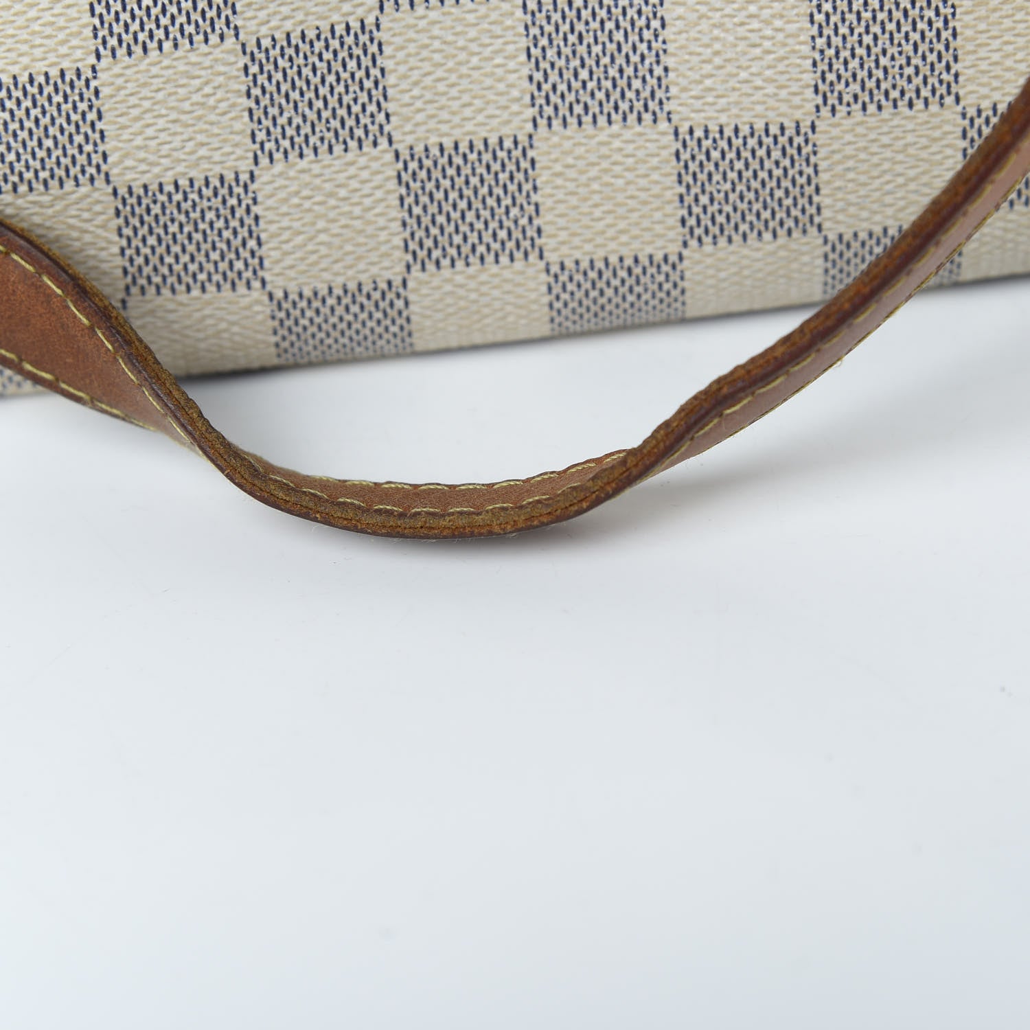 Louis Vuitton Damier Azur Totally MM 20 of 25