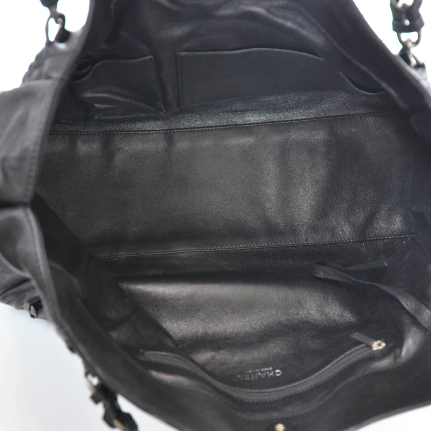 Leather Large Modern Chain Tote Black