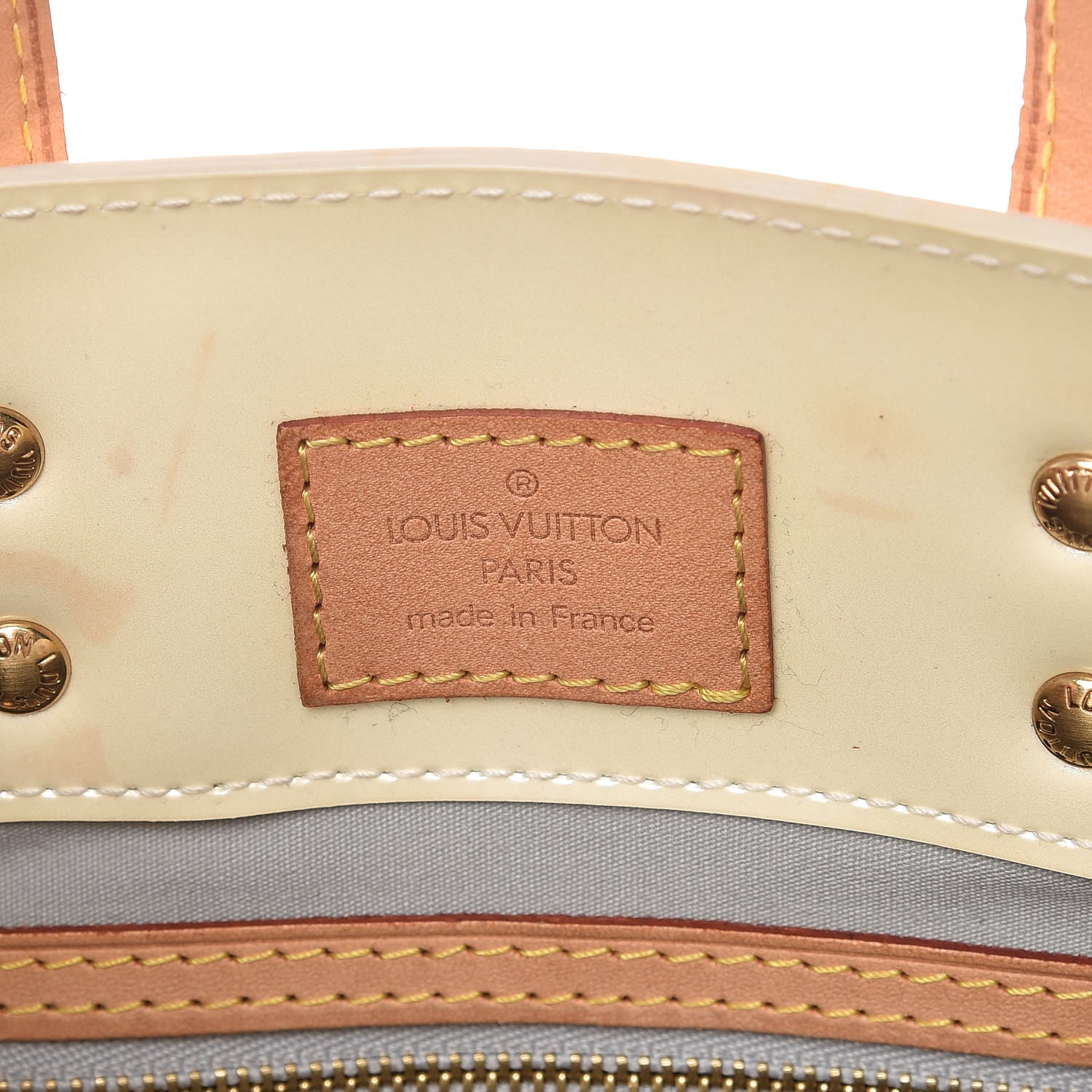 Louis Vuitton Vernis Reade PM Perle 6 of 22